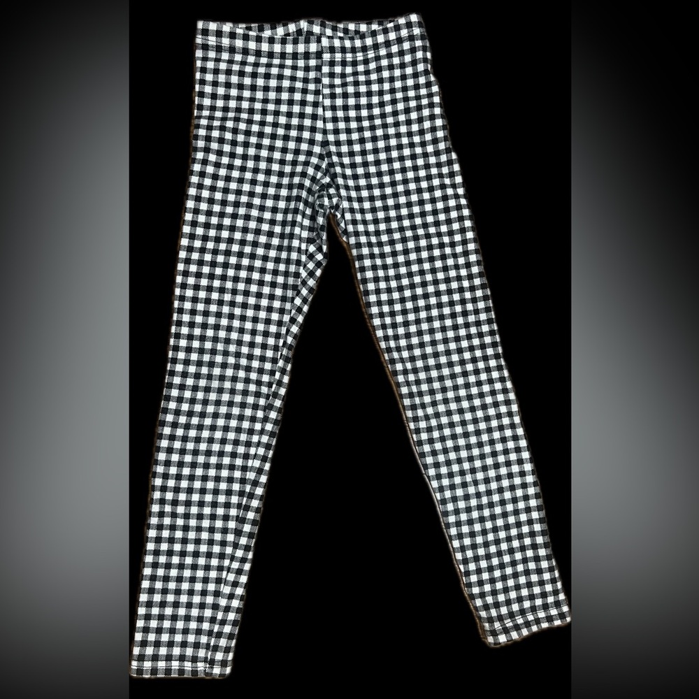 🖤🤍 Old Navy Checkered Leggings 🤍🖤